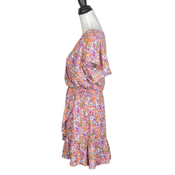All in Favor | Colorful Floral Flutter Sleeve Faux Wrap Blouson Mini Dress - Picture 3 of 11